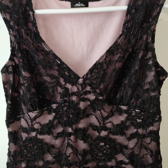 Black lace dress, Size 8 - Picture 3 of 4
